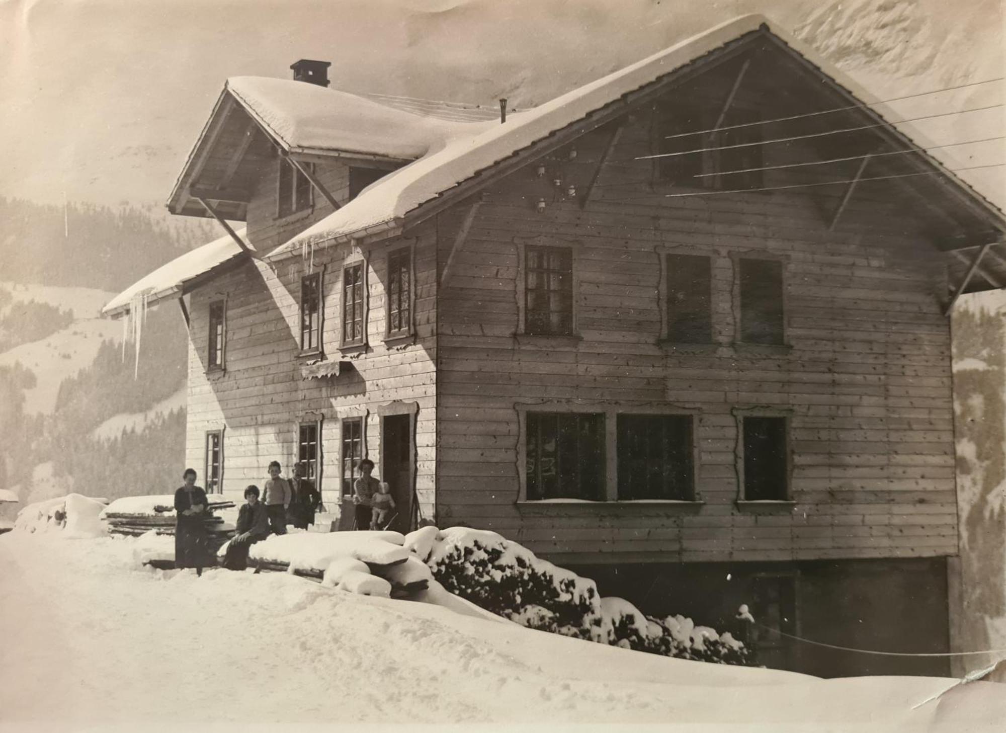 Appartamento Traditional Chalet In Wengen - Top Floor Esterno foto